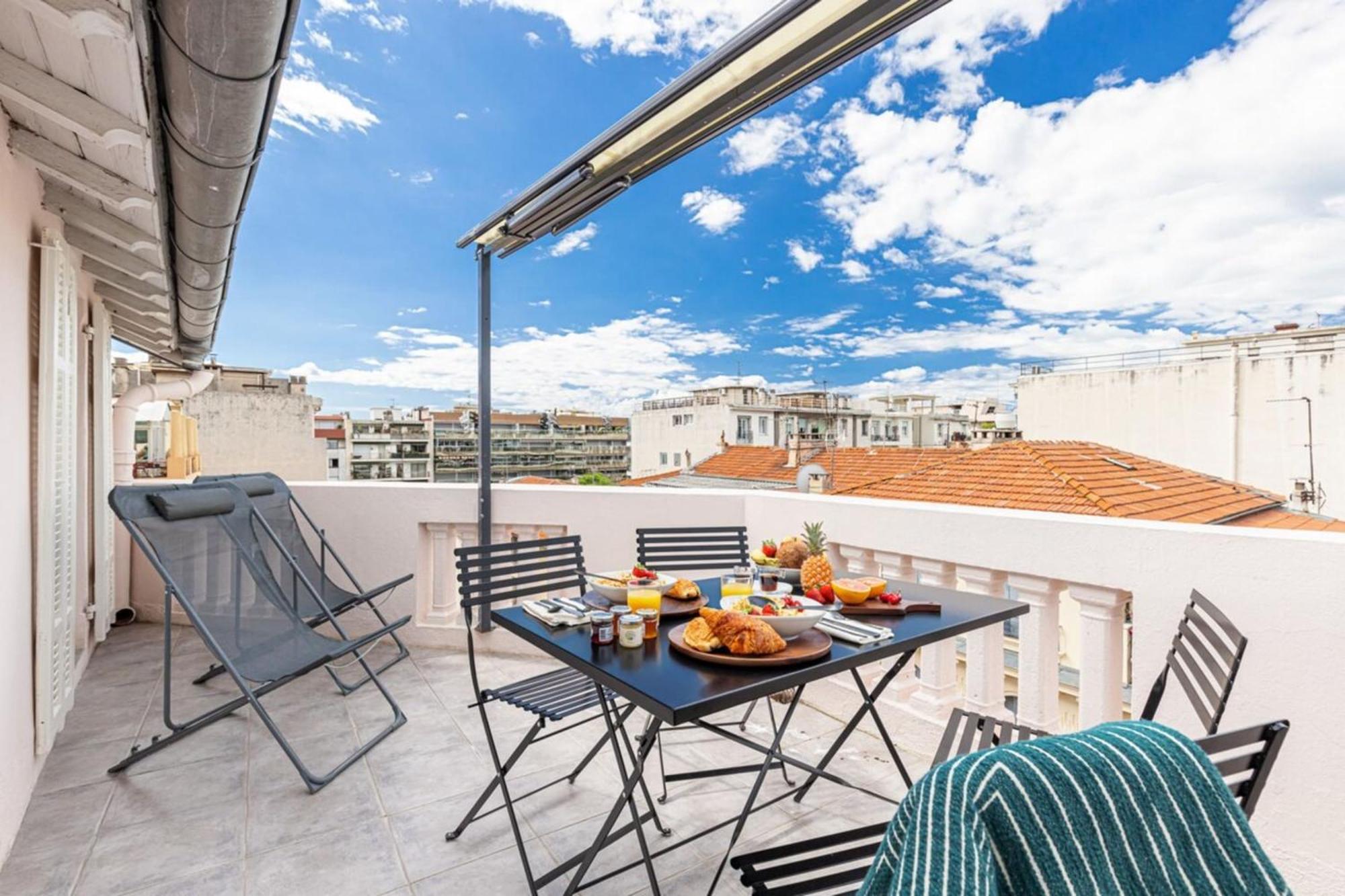 Spitalieri 2 - Superb Terrace Panoramic View Ac Apartment Nisa Exterior foto